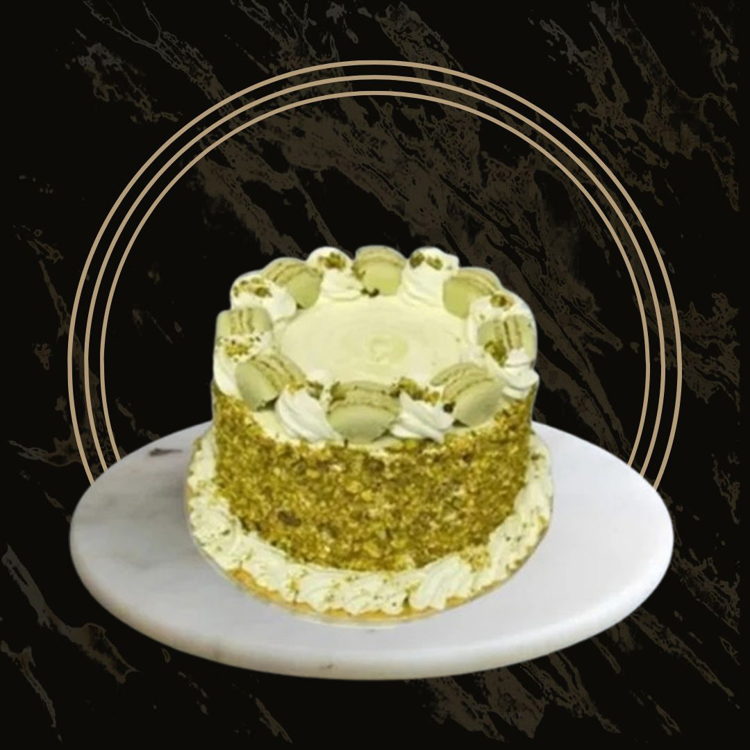 A Touch of Luxury – Discover Our Pistachio Delight Cake