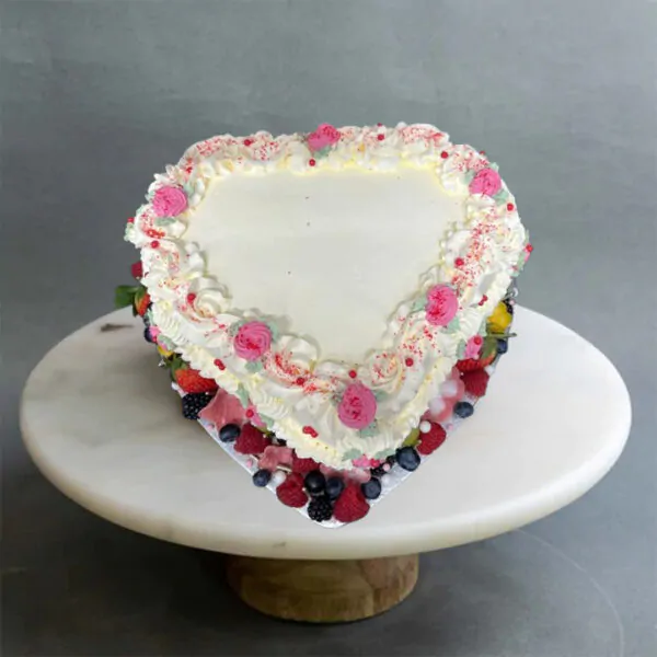 valentine cake